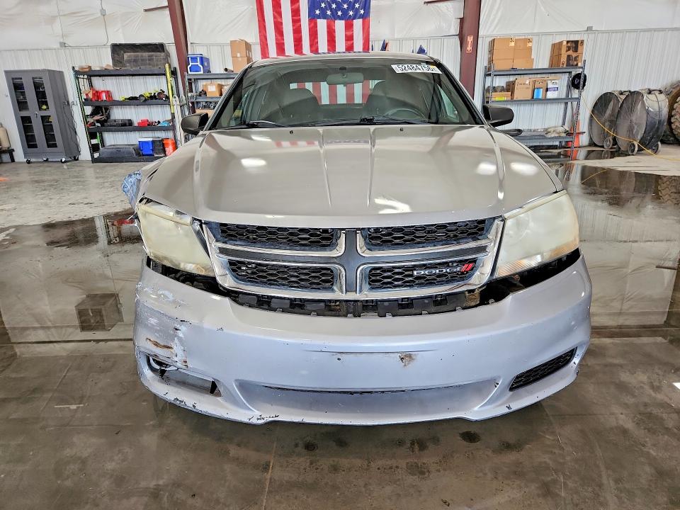 52484756 :رقم المزاد ، 1C3CDZAB0DN510920 vin ، 2013 Dodge Avenger مزاد بيع