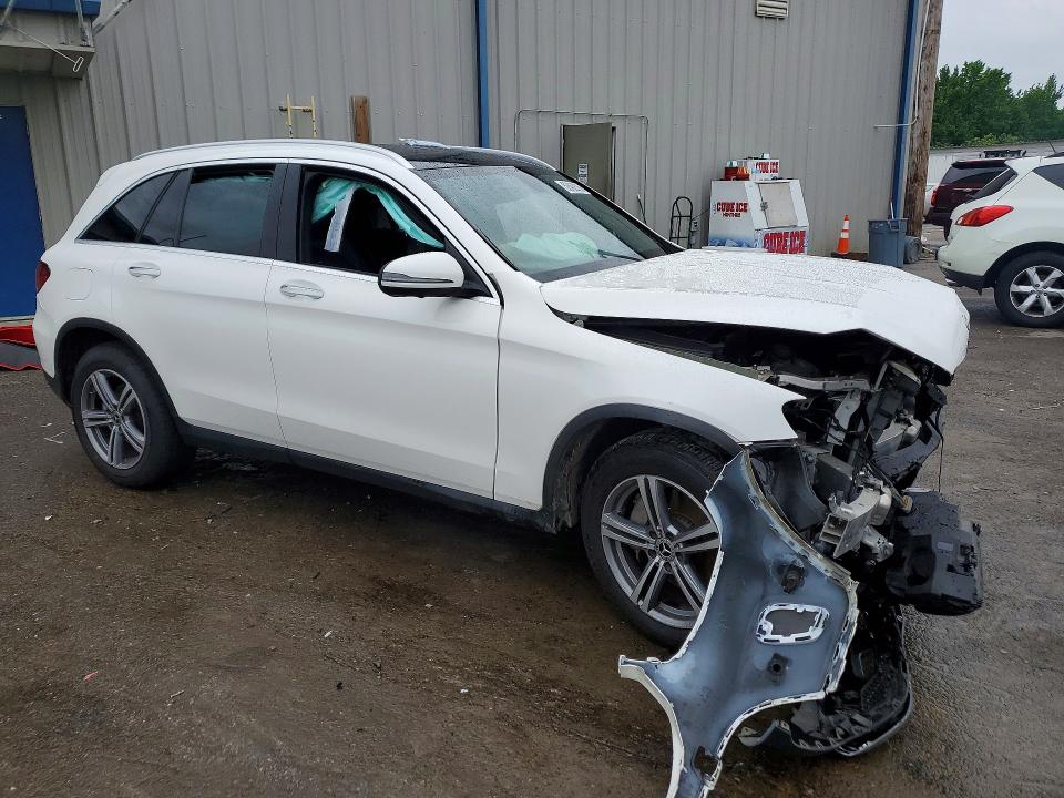 52462336 :رقم المزاد ، W1N0G8DB9MV315404 vin ، 2021 Mercedes-benz Glc مزاد بيع