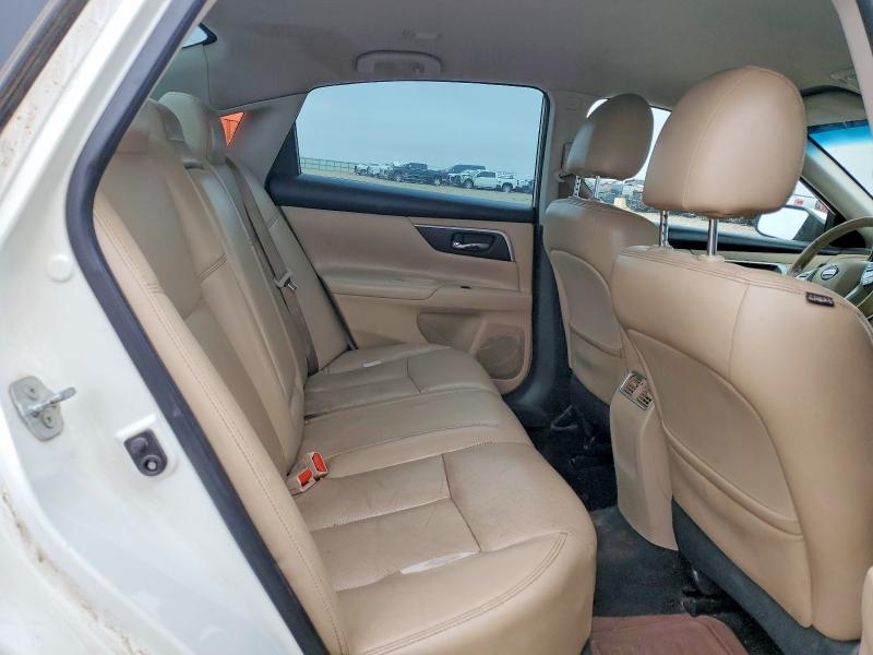 Продажа на аукционе авто 2017 Nissan Altima, vin: 1N4AL3AP0HC161456, номер лота: 53026196