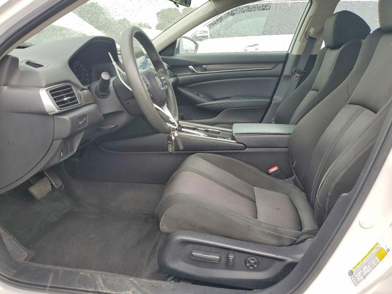 2018 Honda Accord მანქანა იყიდება აუქციონზე, vin: 1HGCV1F4XJA032837, აუქციონის ნომერი: 55015106