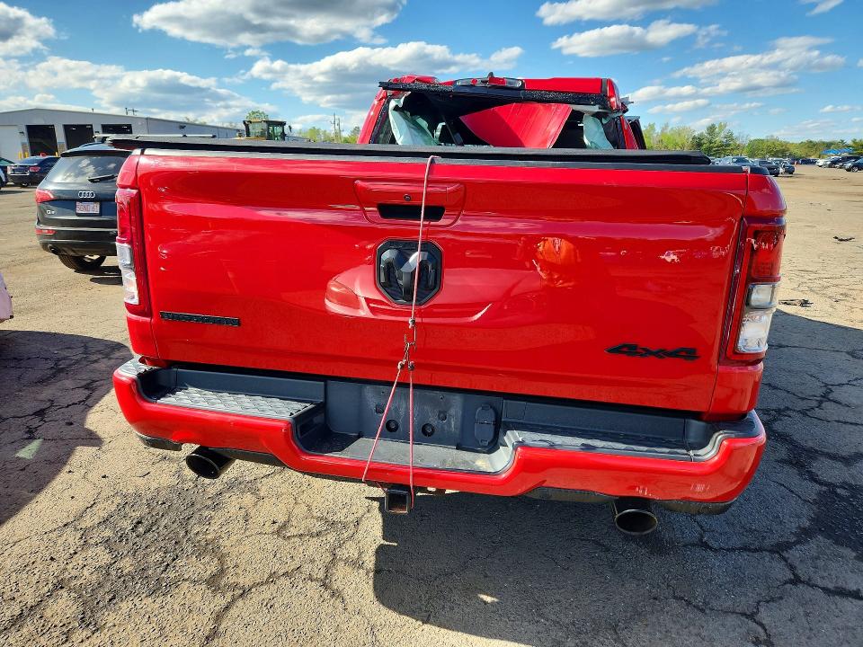 51756056 :رقم المزاد ، 1C6SRFBTXMN723086 vin ، 2021 Ram 1500 مزاد بيع