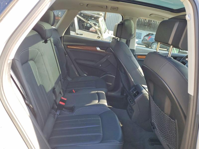 54149016 :رقم المزاد ، WA1E2AFY2M2046243 vin ، 2021 Audi Q5 E مزاد بيع