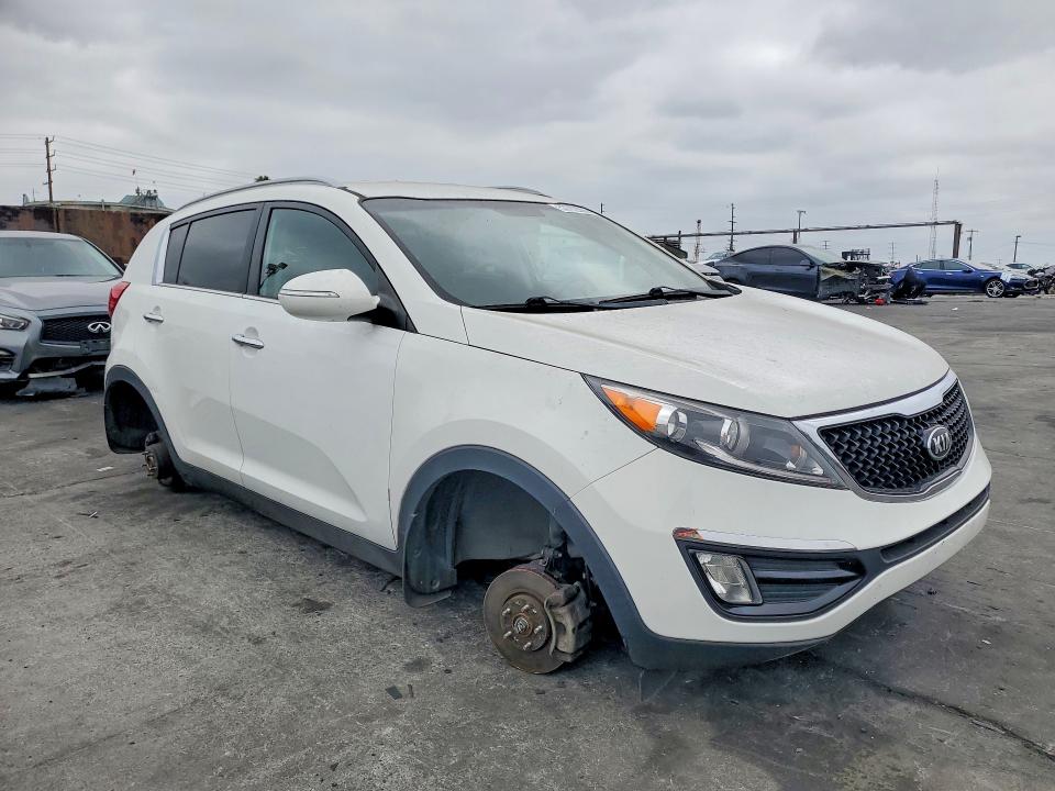 Продажа на аукционе авто 2015 Kia Sportage, vin: KNDPC3AC6F7696427, номер лота: 53792906