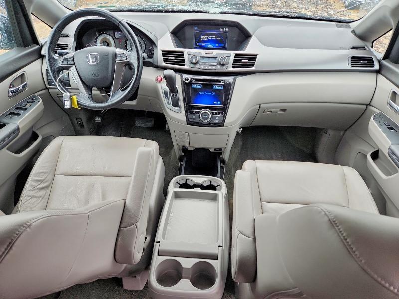 54641036 :رقم المزاد ، 5FNRL5H66FB041313 vin ، 2015 Honda Odyssey مزاد بيع
