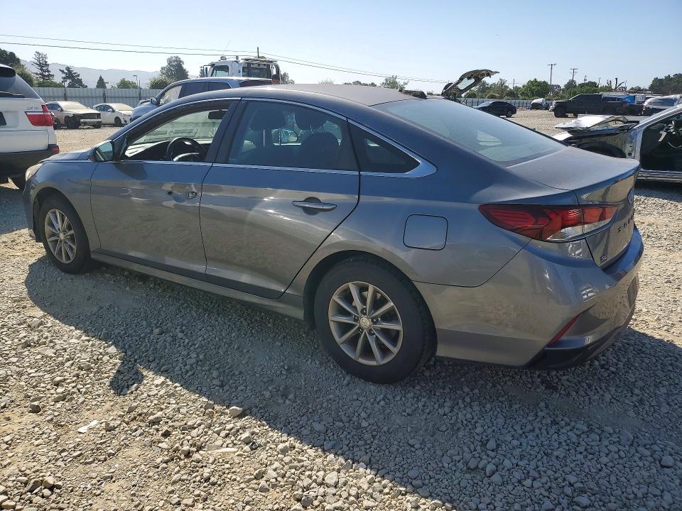 2018 Hyundai Sonata მანქანა იყიდება აუქციონზე, vin: 5NPE24AF1JH633024, აუქციონის ნომერი: 53156466