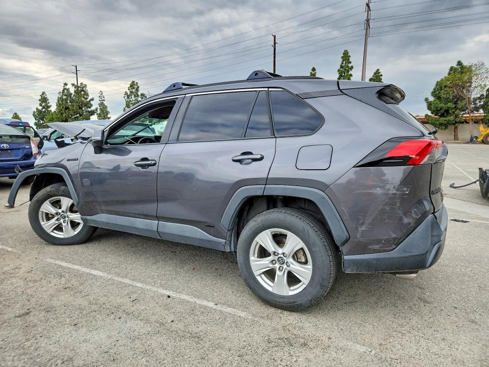 Продажа на аукционе авто 2020 Toyota Rav4, vin: 2T3MWRFV7LW055424, номер лота: 52433786