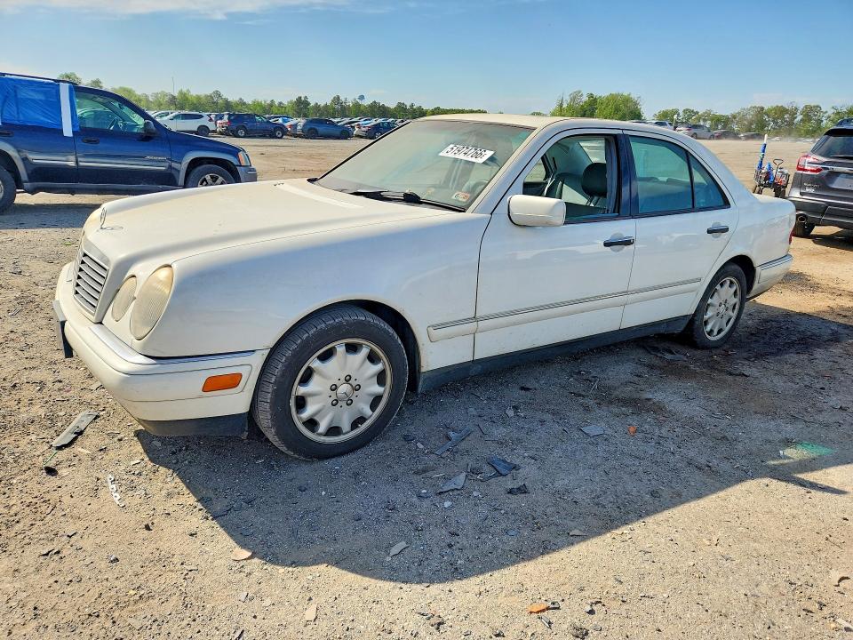 Продажа на аукционе авто 1999 Mercedes-benz E, vin: WDBJF65H7XA728938, номер лота: 51974766