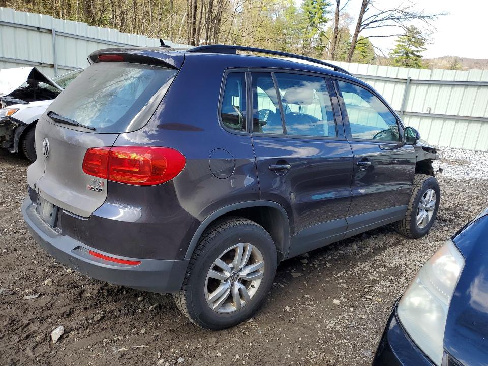 51377636 :رقم المزاد ، WVGBV7AX5GW592805 vin ، 2016 Volkswagen Tiguan مزاد بيع