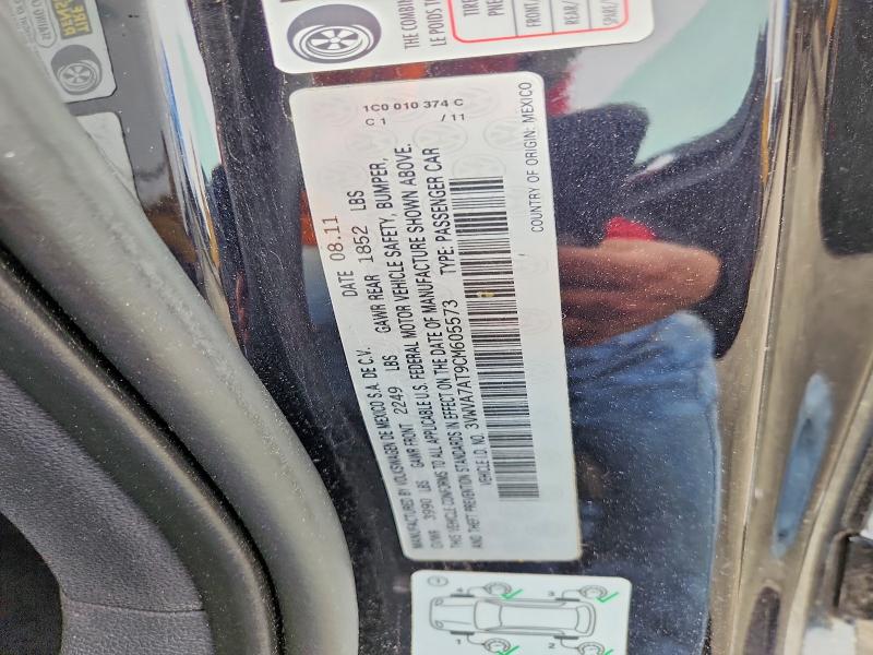 2012 Volkswagen Beetle მანქანა იყიდება აუქციონზე, vin: 3VWVA7AT9CM605573, აუქციონის ნომერი: 52745086