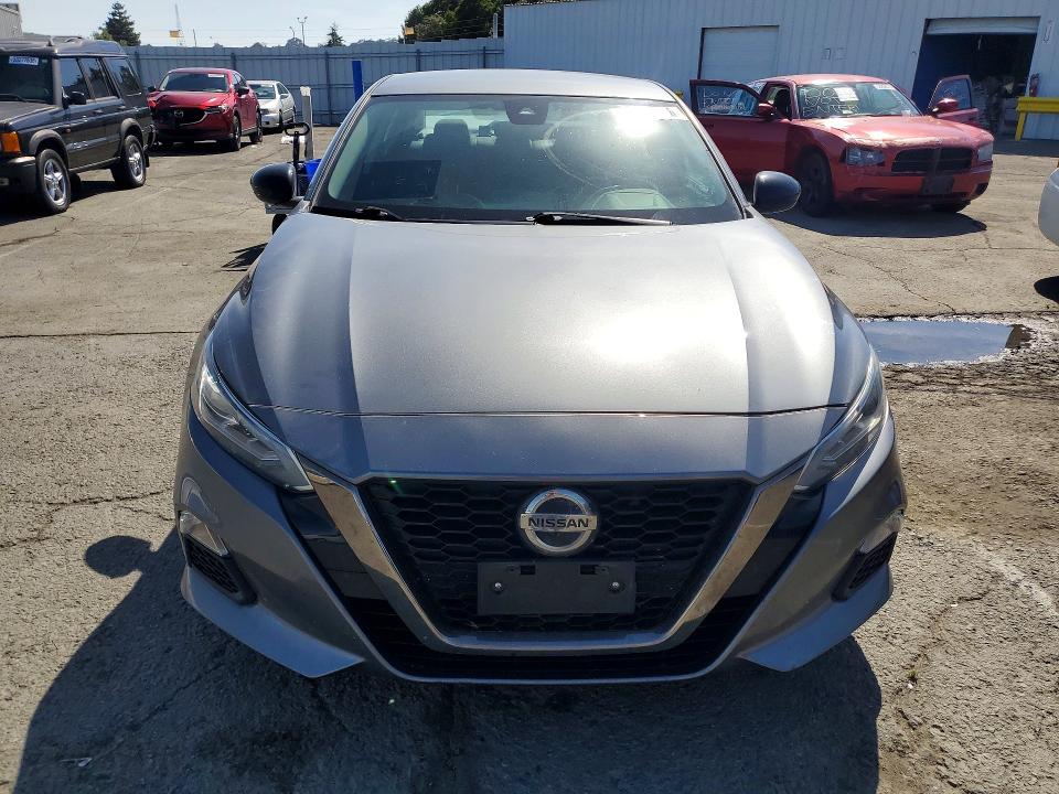 Продажа на аукционе авто 2021 Nissan Altima, vin: 1N4BL4CV9MN304425, номер лота: 53194426
