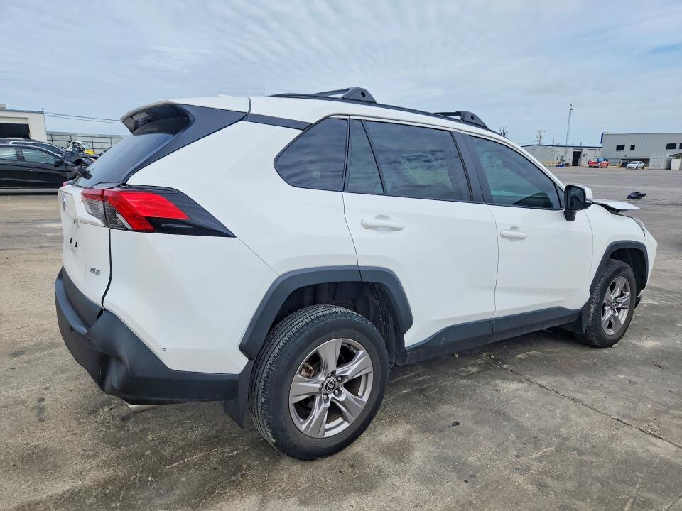 Продажа на аукционе авто 2023 Toyota Rav4, vin: 2T3W1RFV6PC244984, номер лота: 52485296