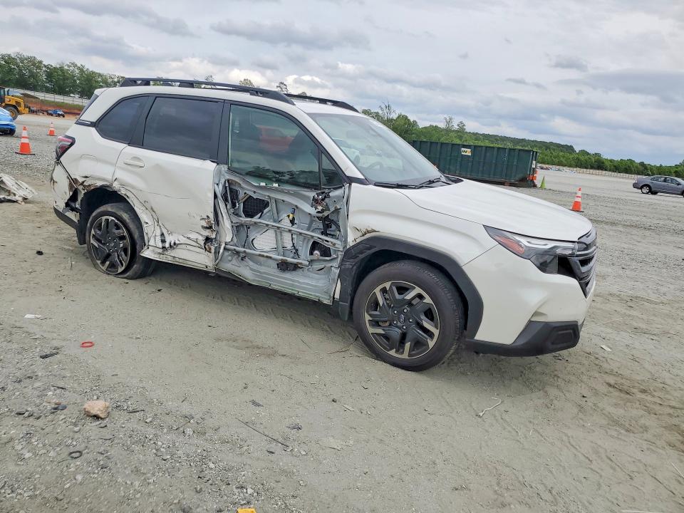 2025 Subaru Forester მანქანა იყიდება აუქციონზე, vin: JF2SLSED7SH407987, აუქციონის ნომერი: 52741196