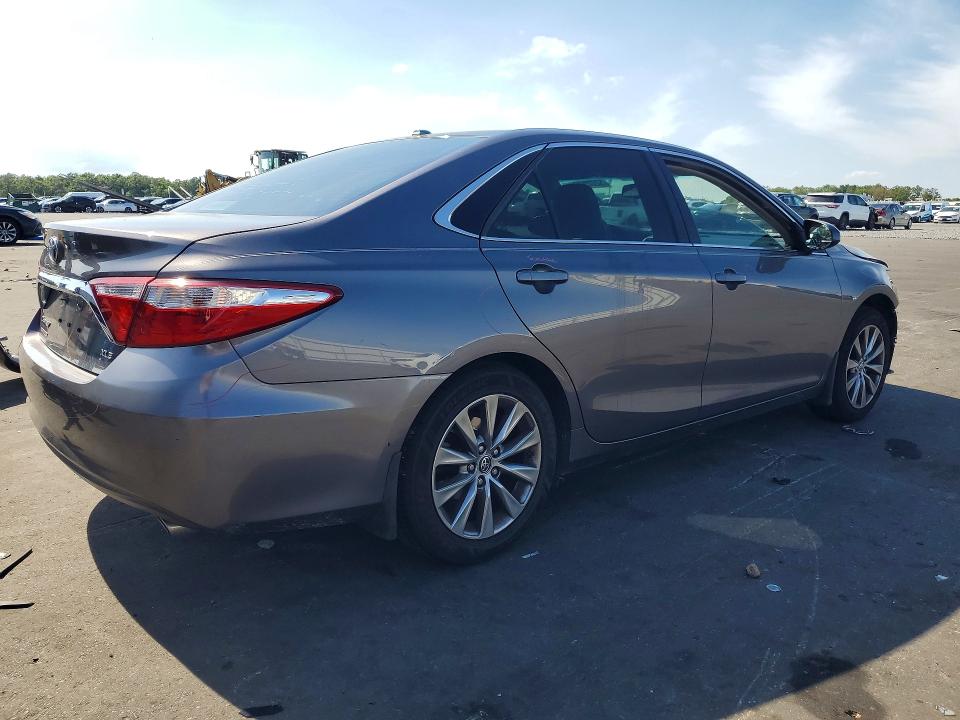 2015 Toyota Camry მანქანა იყიდება აუქციონზე, vin: 4T1BF1FK5FU889719, აუქციონის ნომერი: 52221906