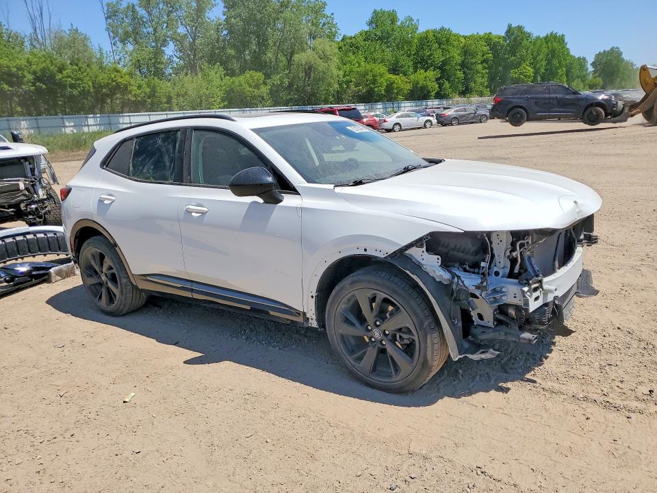 55120486 :رقم المزاد ، LRBAZLR48ND114165 vin ، 2022 Buick Envision مزاد بيع