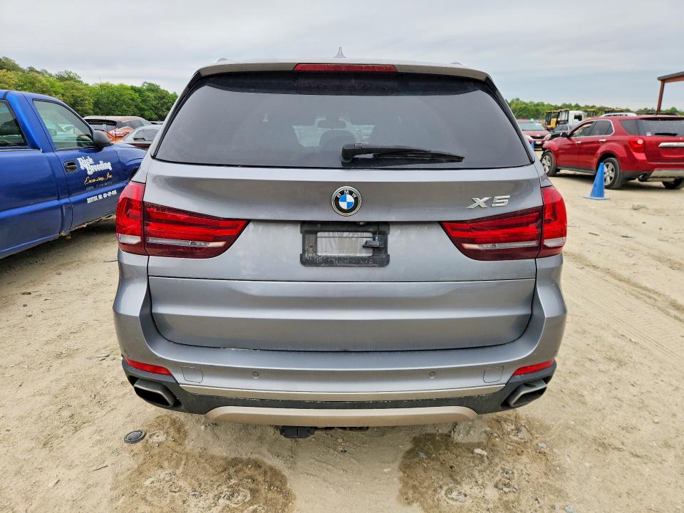 52232196 :رقم المزاد ، 5UXKR0C58J0X88791 vin ، 2018 Bmw X5 مزاد بيع