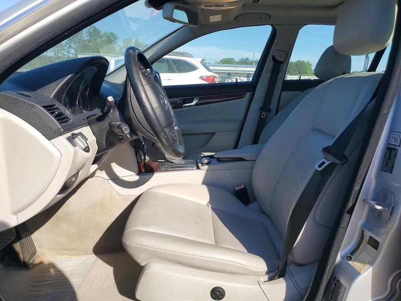54085076 :رقم المزاد ، WDDGF5EBXAR130553 vin ، 2010 Mercedes-benz C مزاد بيع