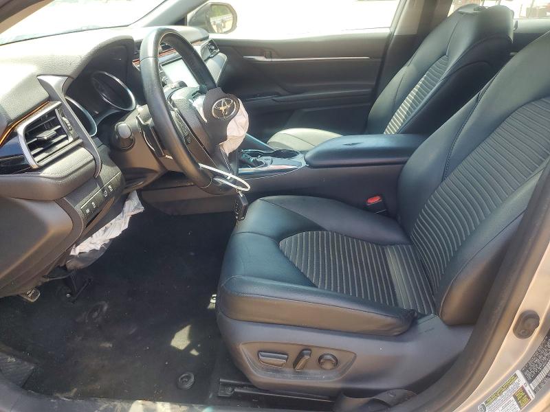 52434416 :رقم المزاد ، 4T1B11HK0KU183277 vin ، 2019 Toyota Camry مزاد بيع