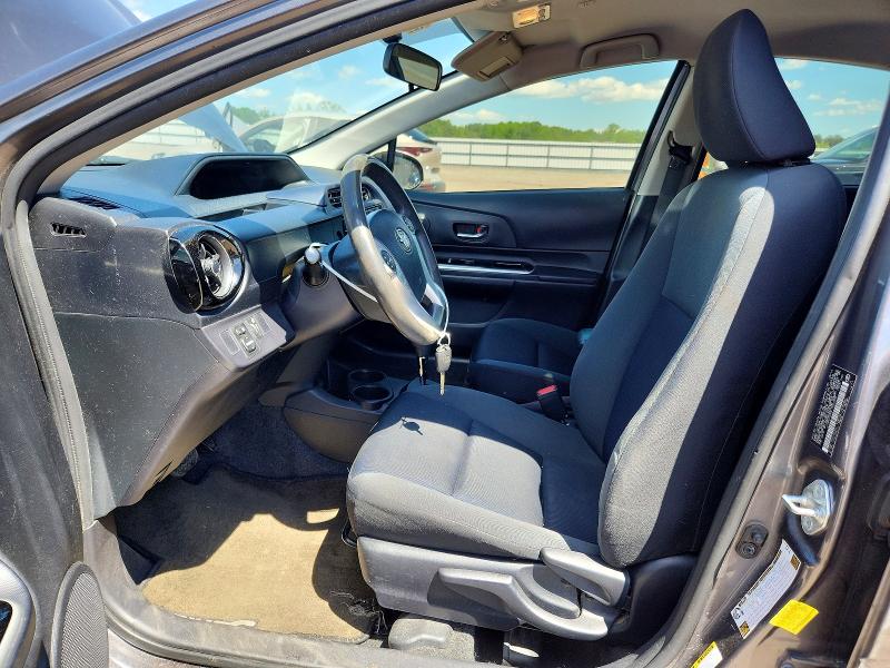 55384546 :رقم المزاد ، JTDKDTB39F1092945 vin ، 2015 Toyota Prius C مزاد بيع