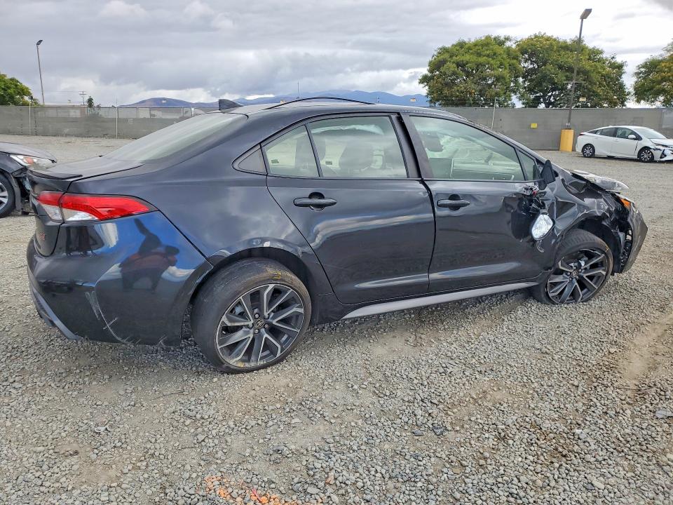 Продажа на аукционе авто 2021 Toyota Corolla, vin: JTDP4MCE9MJ057542, номер лота: 55587236