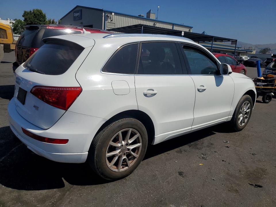 52101586 :رقم المزاد ، WA1LFAFP1CA009899 vin ، 2012 Audi Q5 مزاد بيع