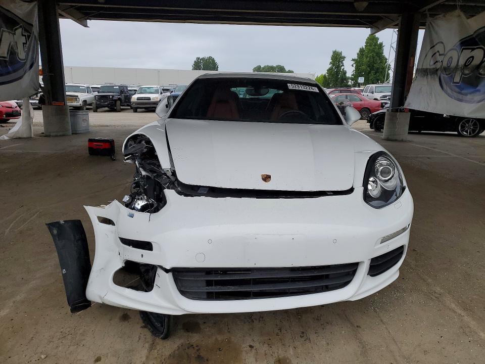 52913226 :رقم المزاد ، WP0AA2A72GL007131 vin ، 2016 Porsche Panamera مزاد بيع