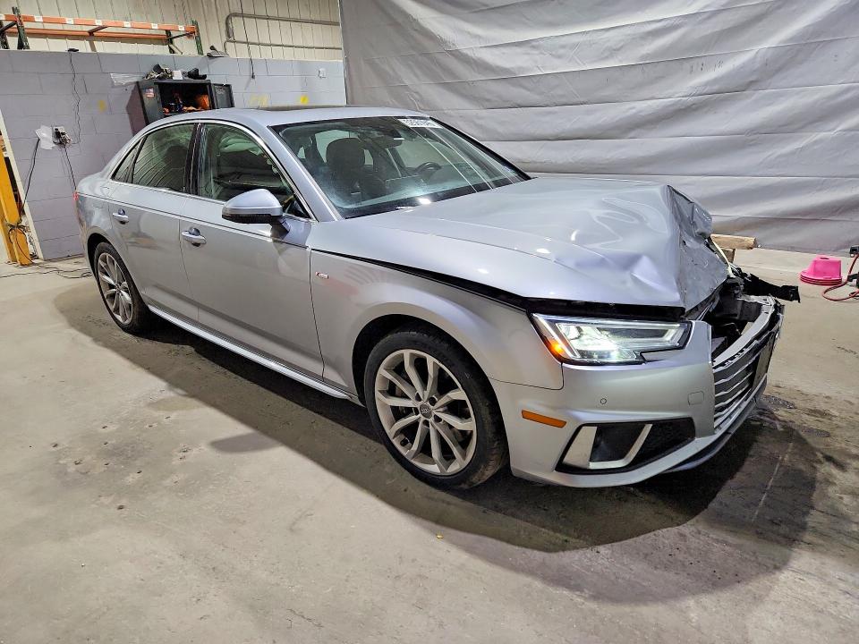 Продаж на аукціоні авто 2019 Audi A4, vin: WAUFNAF48KA016940, номер лоту: 52561946