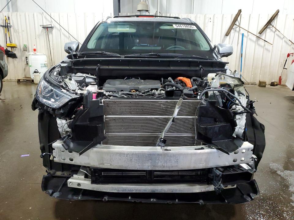 Продажа на аукционе авто 2023 Toyota Highlander Hybrid, vin: 5TDEBRCH4PS131316, номер лота: 54619856