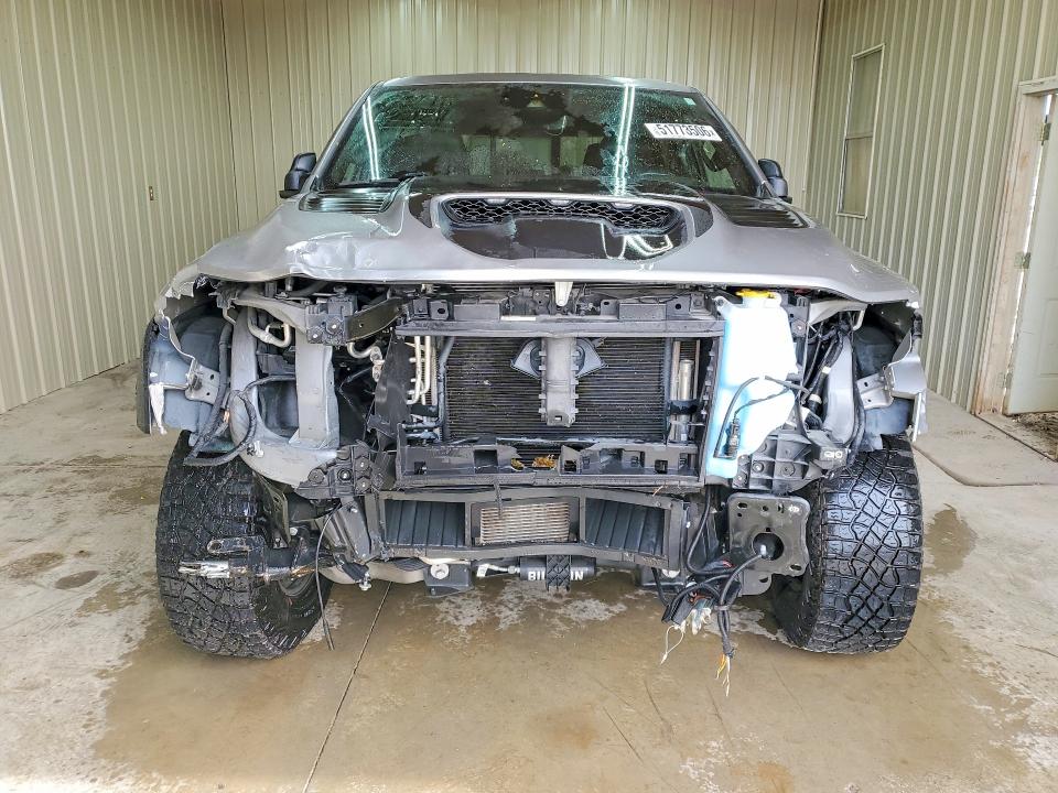 51773506 :رقم المزاد ، 1C6SRFU96MN705718 vin ، 2021 Ram 1500 مزاد بيع