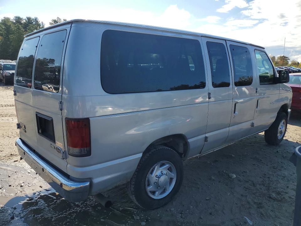 2010 Ford Econoline მანქანა იყიდება აუქციონზე, vin: 1FBNE3BL2ADA77810, აუქციონის ნომერი: 52858416