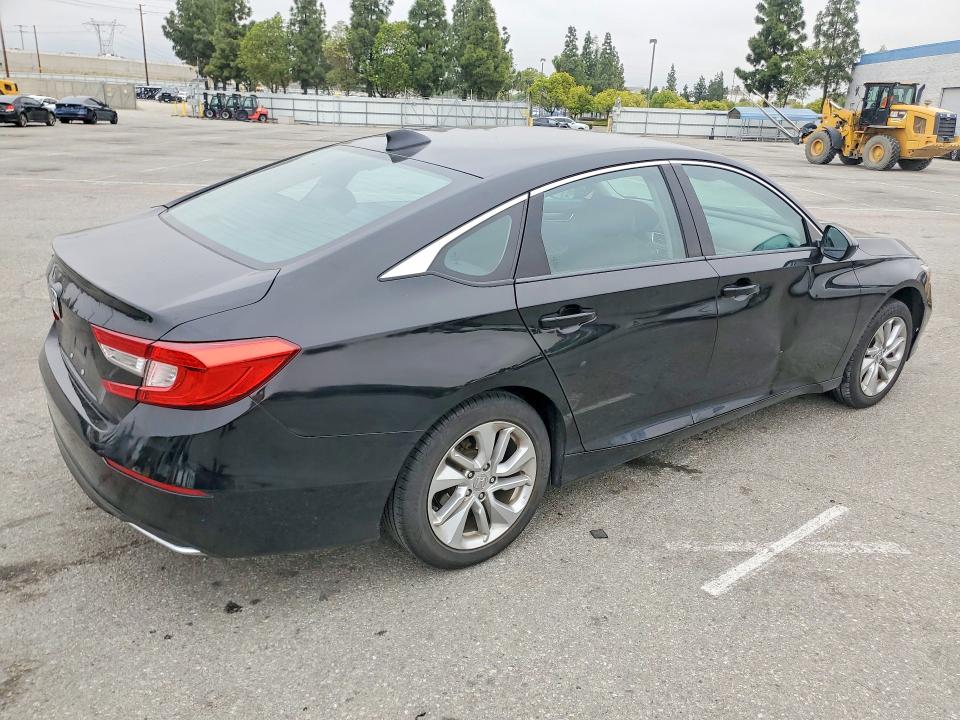 Aukcja sprzedaży 2018 Honda Accord, vin: 1HGCV1F17JA221130, numer aukcji: 53291946