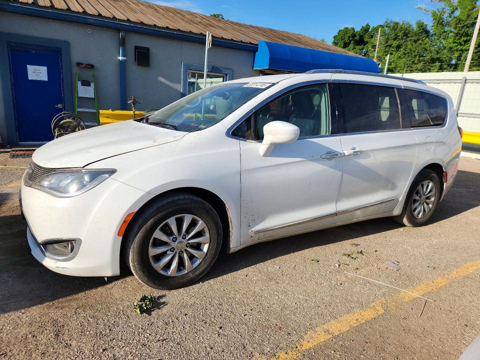 2018 Chrysler Pacifica მანქანა იყიდება აუქციონზე, vin: 2C4RC1BG0JR163334, აუქციონის ნომერი: 52014746