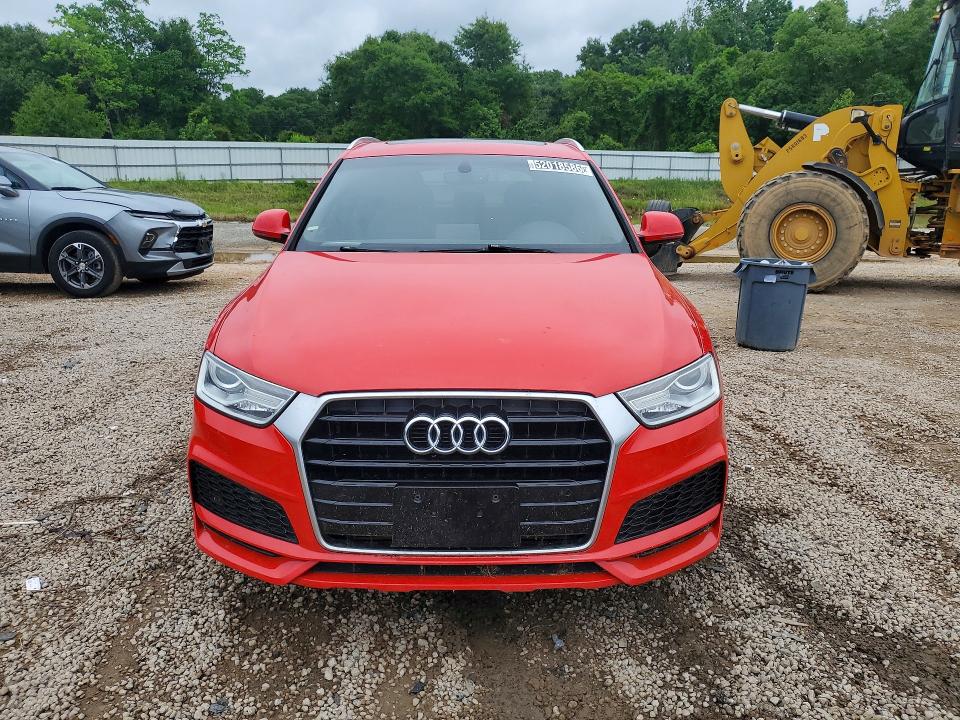 52018586 :رقم المزاد ، WA1BCCFS3JR032278 vin ، 2018 Audi Q3 مزاد بيع