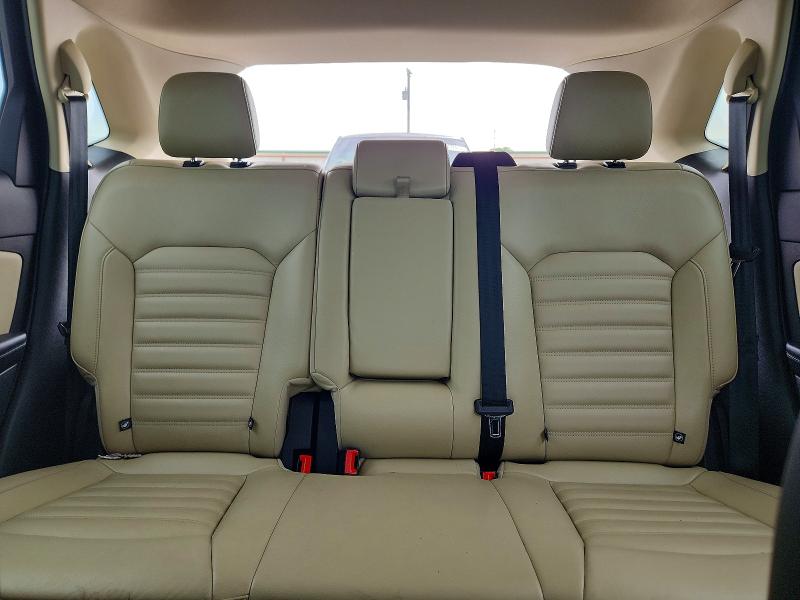 52618706 :رقم المزاد ، 2FMPK4J97HBB56667 vin ، 2017 Ford Edge مزاد بيع