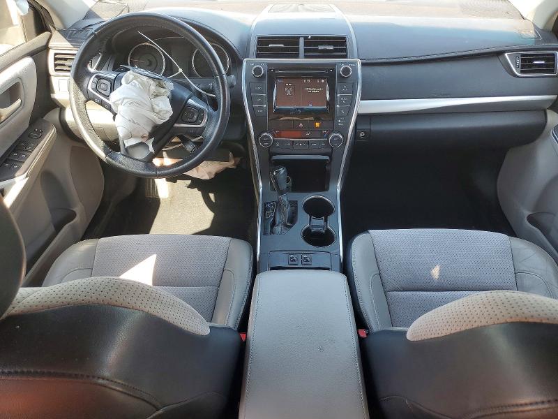 52938266 :رقم المزاد ، 4T1BF1FK8FU109812 vin ، 2015 Toyota Camry مزاد بيع
