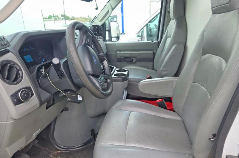 Продажа на аукционе авто 2023 Ford Econoline, vin: 1FDWE3FK6PDD14711, номер лота: 55586086