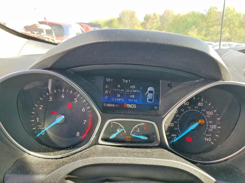 2017 Ford Escape მანქანა იყიდება აუქციონზე, vin: 1FMCU0GD8HUE37822, აუქციონის ნომერი: 52875606