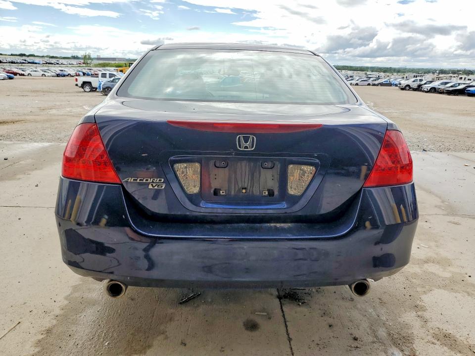 55378286 :رقم المزاد ، 1HGCM66417A087508 vin ، 2007 Honda Accord مزاد بيع