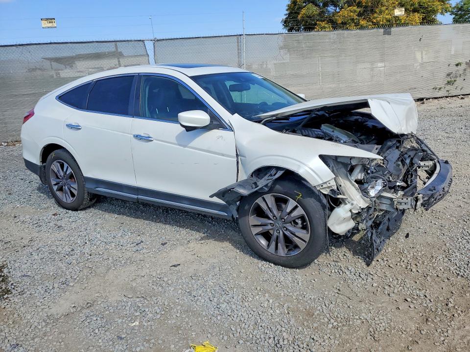 53321816 :رقم المزاد ، 5J6TF1H58EL001835 vin ، 2014 Honda Crosstour مزاد بيع