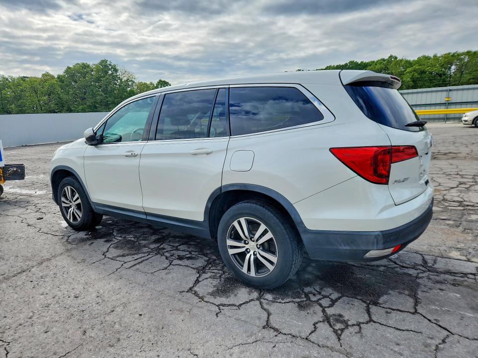 52450256 :رقم المزاد ، 5FNYF6H63GB047631 vin ، 2016 Honda Pilot مزاد بيع