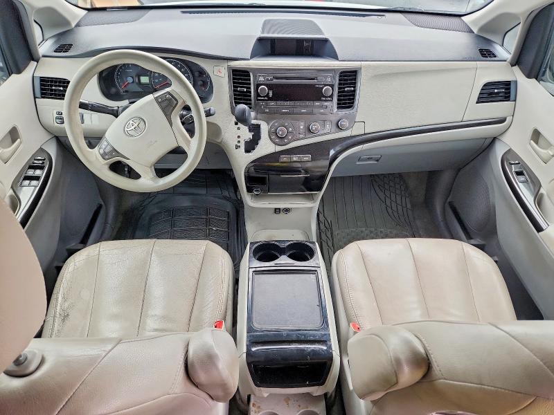 Продаж на аукціоні авто 2012 Toyota Sienna, vin: 5TDKK3DC5CS272781, номер лоту: 54879916