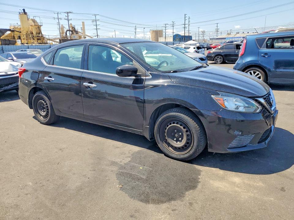 2017 Nissan Sentra მანქანა იყიდება აუქციონზე, vin: 3N1AB7AP8HY250562, აუქციონის ნომერი: 52435076