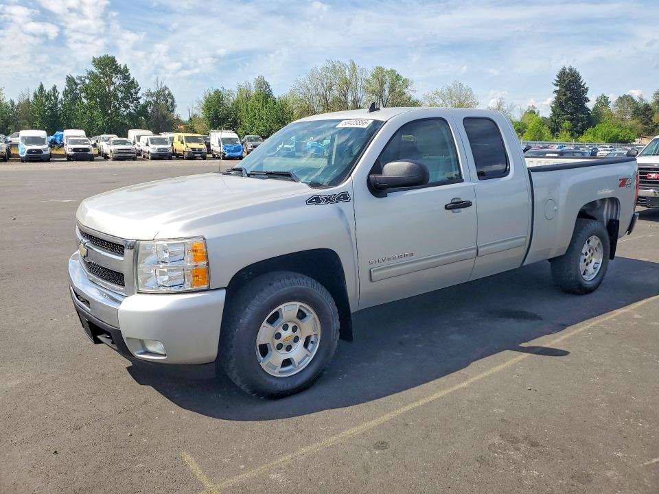 Продаж на аукціоні авто 2011 Chevrolet Silverado, vin: 1GCRKSE34BZ161871, номер лоту: 53425856