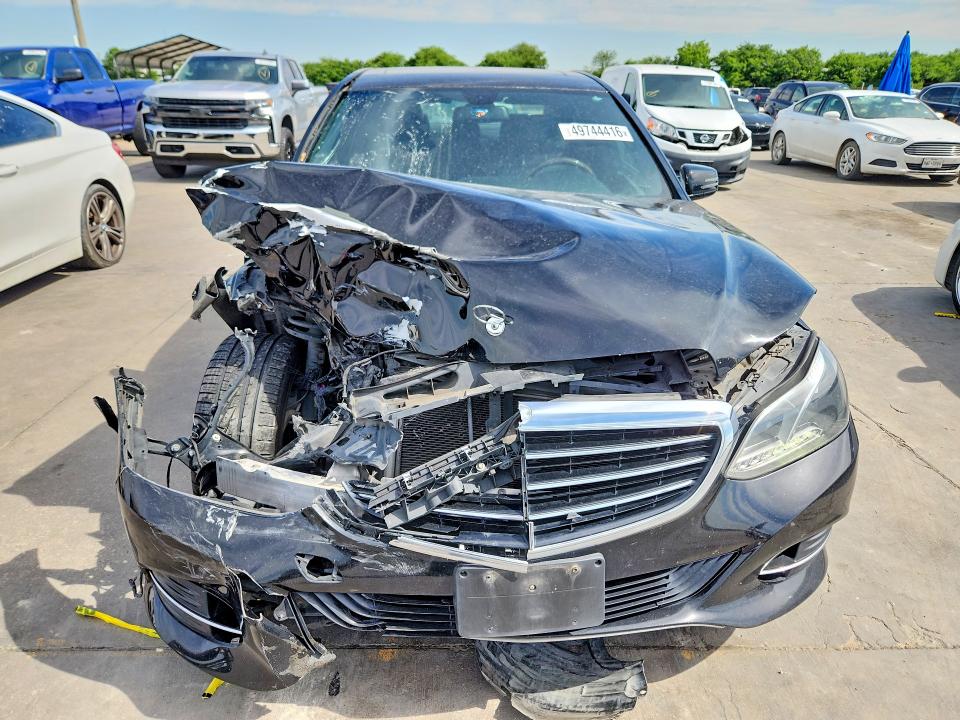 49744416 :رقم المزاد ، WDDHF8JB6EA982513 vin ، 2014 Mercedes-benz E مزاد بيع