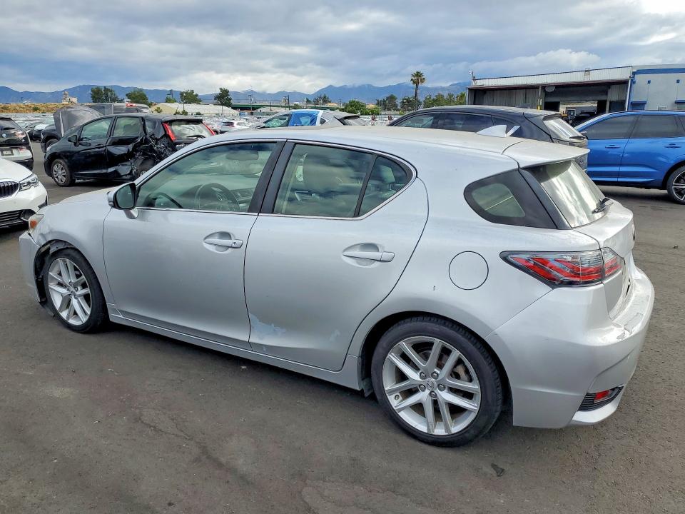 46782346 :رقم المزاد ، JTHKD5BH1F2215895 vin ، 2015 Lexus Ct مزاد بيع