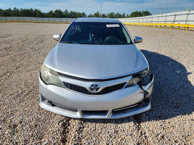52084596 :رقم المزاد ، 4T1BF1FK5EU359362 vin ، 2014 Toyota Camry مزاد بيع