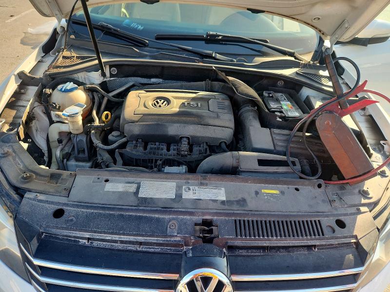 Продажа на аукционе авто 2015 Volkswagen Passat, vin: 1VWAT7A39FC112099, номер лота: 53230366