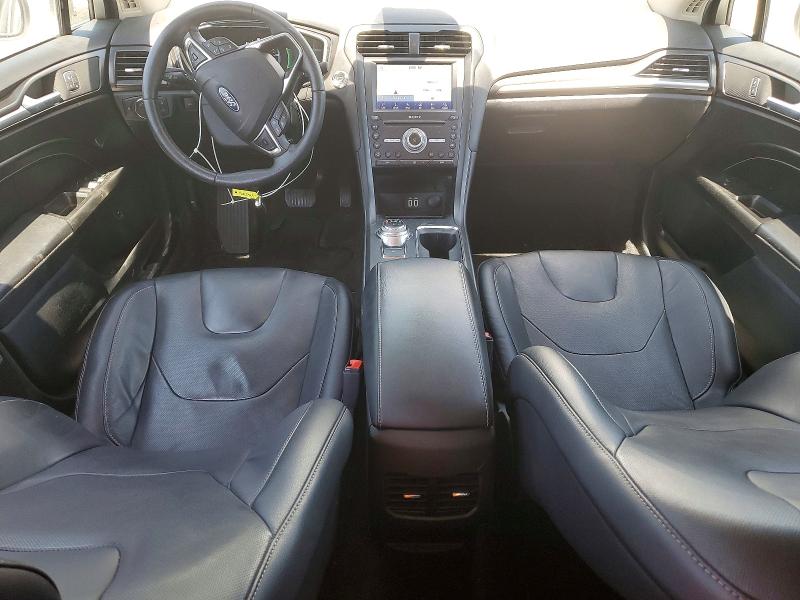 53623806 :رقم المزاد ، 3FA6P0SU3LR254043 vin ، 2020 Ford Fusion مزاد بيع