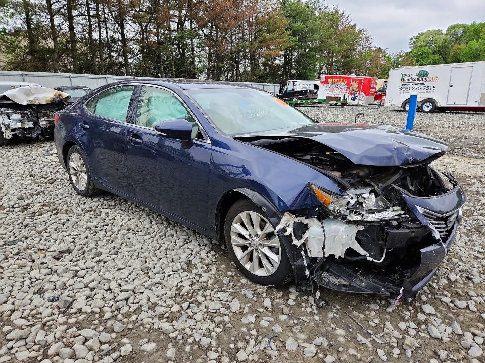 52093096 :رقم المزاد ، JTHBW1GG1E2067538 vin ، 2014 Lexus Es مزاد بيع