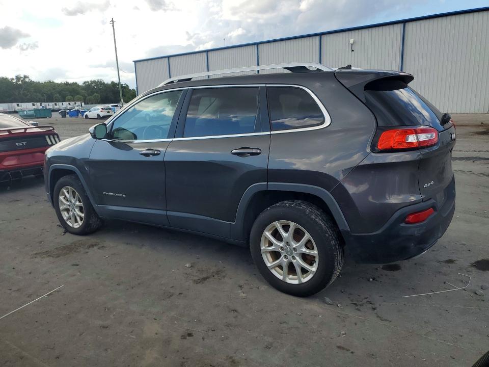 53925086 :رقم المزاد ، 1C4PJMCS0FW571526 vin ، 2015 Jeep Cherokee مزاد بيع