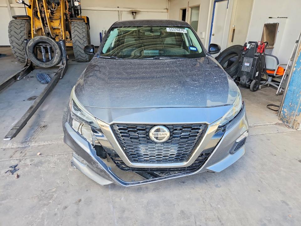 55376876 :رقم المزاد ، 1N4BL4CV4KC163370 vin ، 2019 Nissan Altima مزاد بيع